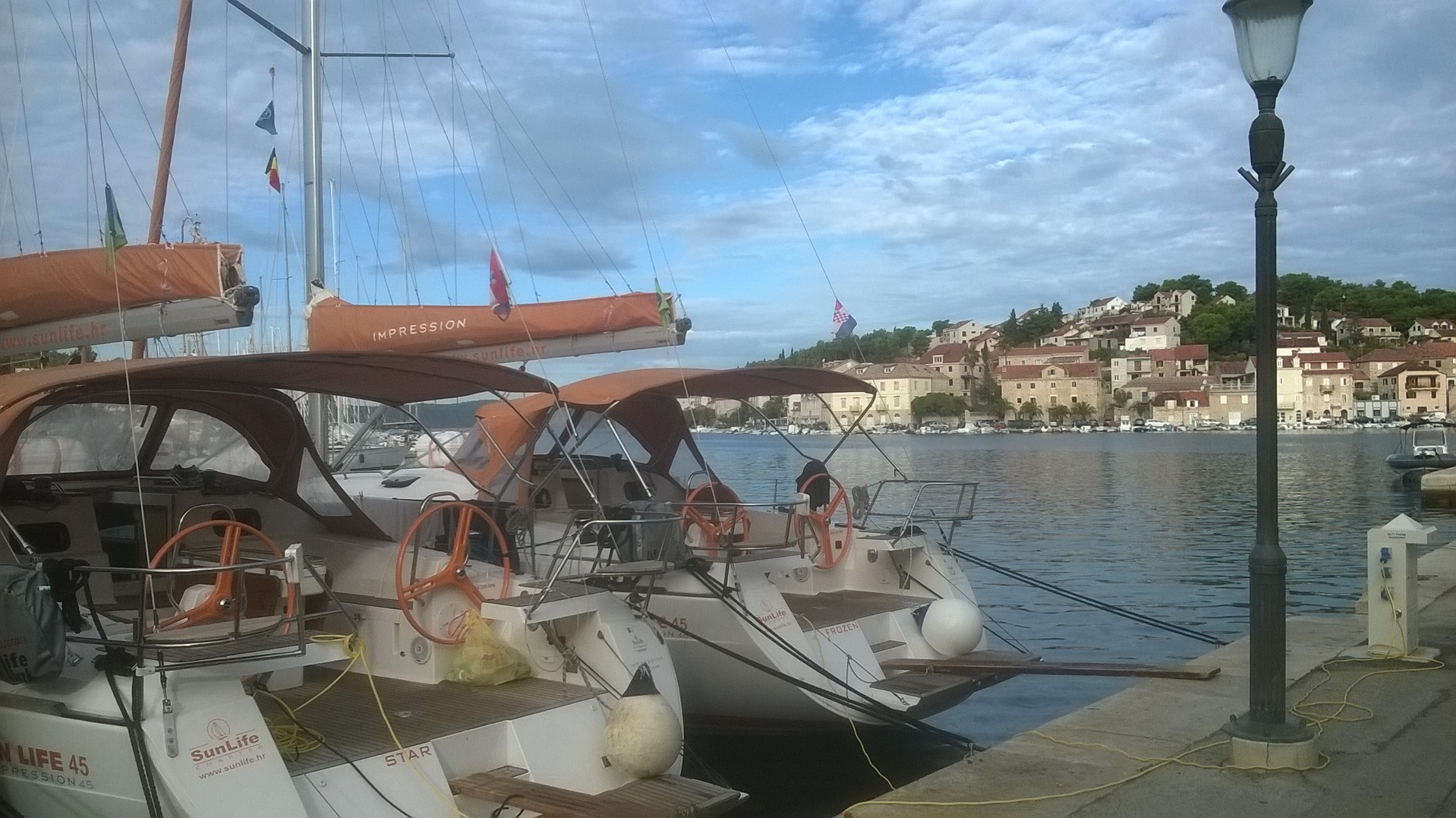 Kroatie jachten aan de kade